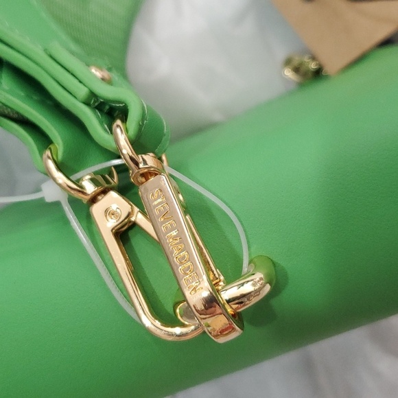 Steve Madden‎ bwaldo green flare wristlet belt bum bag with 3 removable straps - Picture 10 of 12